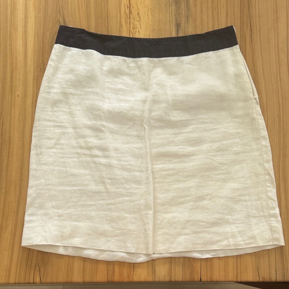 Isaac Mizrahi White Linen Skirt Size 4.